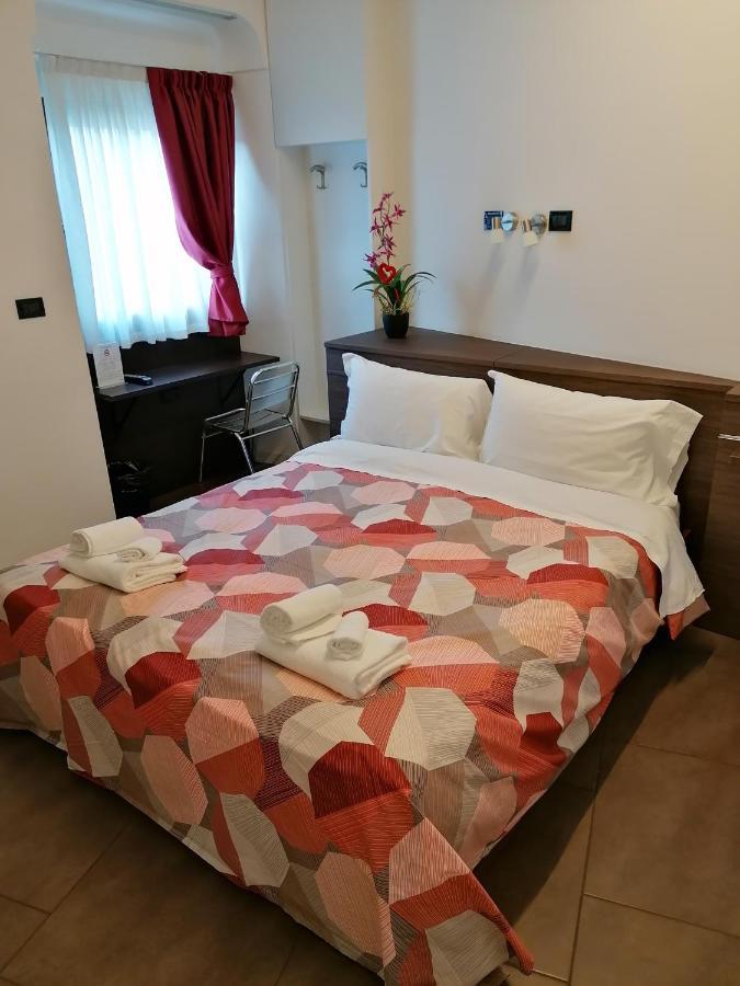 Accomodation Verona - City Centre Luaran gambar